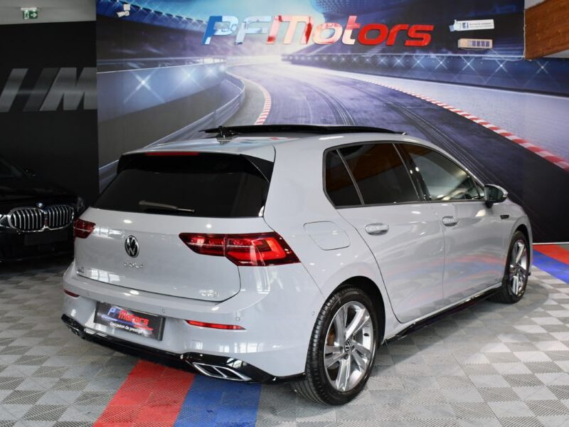 Volkswagen Golf 8 R-Line 1.5 eTSI 150 DSG GPS Virtual IQ Light Front TO ACC Car Play Mode JA 17