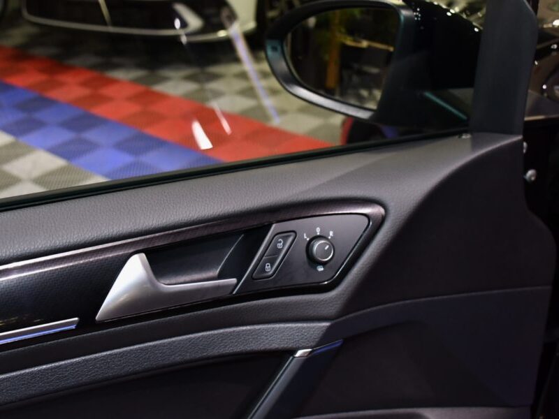 Volkswagen Golf 7R Facelift 2.0 TSI 300 DSG 4Motion GPS Virtual ACC Car Play Front Induction Mode JA 19 Pas De Malus