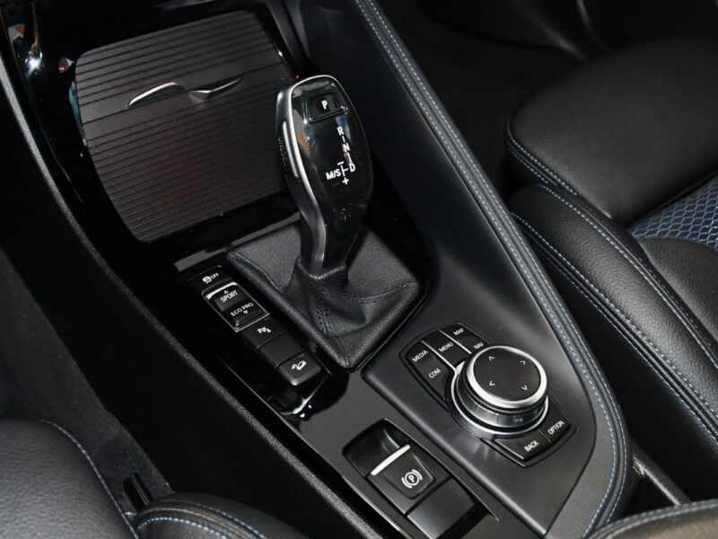 BMW X1 20d X-Drive M-Sport F48 Phase II 2.0 190 BVA GPS Caméra Affichage Tête Haute Semi Cuir Hayon LED JA 18 Pas de malus