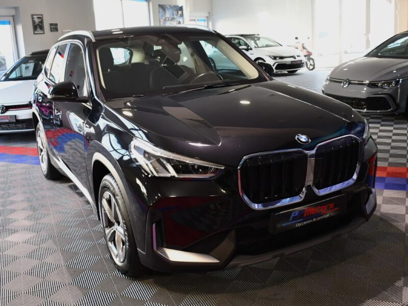 BMW X1 18d S-Drive 2.0 136 BVA7 Business Design GPS Virtual Hayon Attelage Caméra LED Limiteur JA 17*