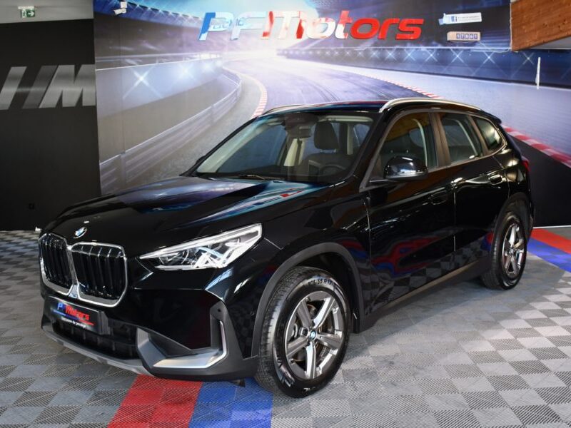 BMW X1 18d S-Drive 2.0 136 BVA7 Business Design GPS Virtual Hayon Attelage Caméra LED Limiteur JA 17*
