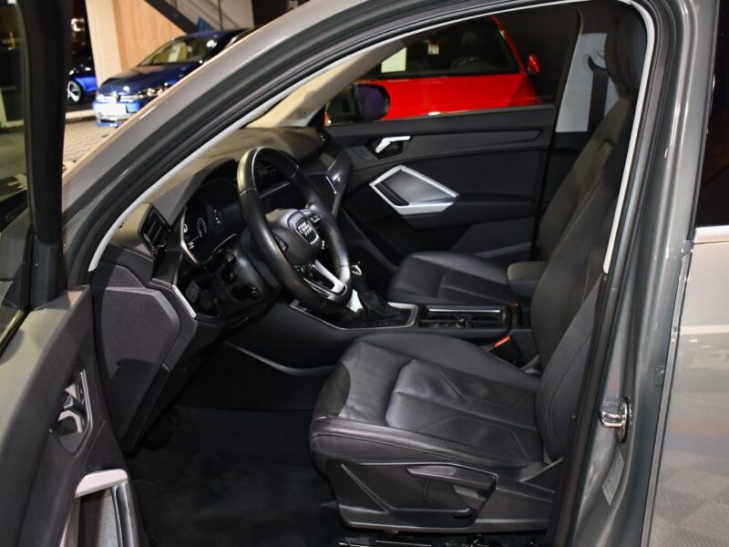 Audi Q3 Advanced 35 TDI 150 S-Tronic GPS Virtual Caméra Car Play ACC Pré Sense LED JA 18