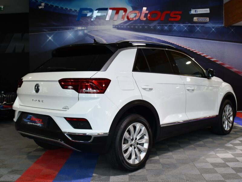 Volkswagen T-Roc Carat 2.0 TDI 150 DSG GPS Virtual ACC Keyless Car Play Front Attelage Side JA 17