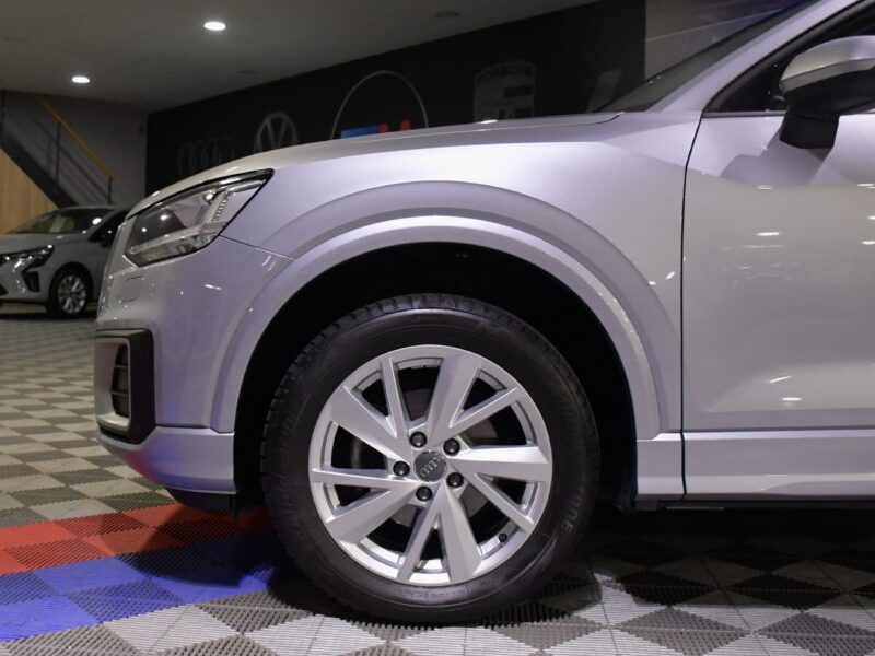 Audi Q2 Sport 35 TFSI 150 S-Tronic GPS Virtual Cuir Caméra ACC Pré Sense Car Play LED Hayon JA 17