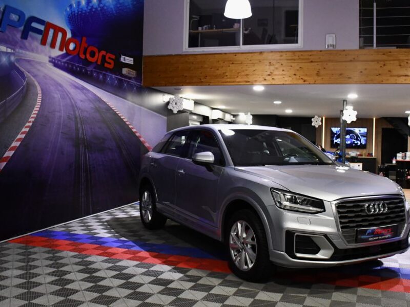 Audi Q2 Sport 35 TFSI 150 S-Tronic GPS Virtual Cuir Caméra ACC Pré Sense Car Play LED Hayon JA 17