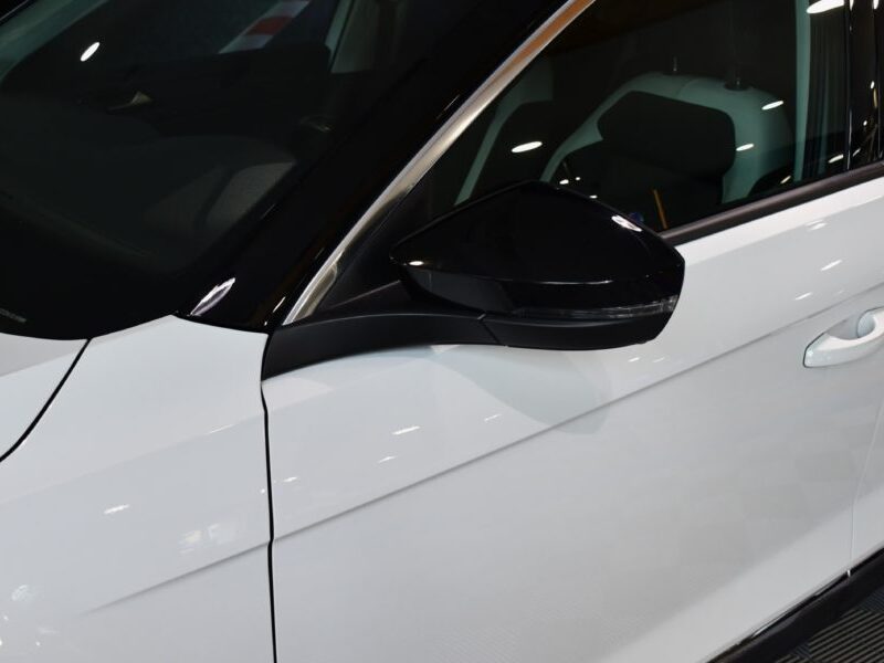 Volkswagen T-Roc Carat 2.0 TDI 150 DSG GPS Virtual ACC Keyless Car Play Front Attelage Side JA 17