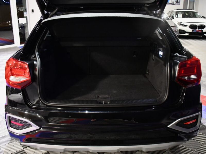 Audi Q2 Advanced 35 TFSI 150 S-Tronic GPS Virtual Cuir Régulateur Caméra Pré Sense Hayon Audi Smartphone JA 17