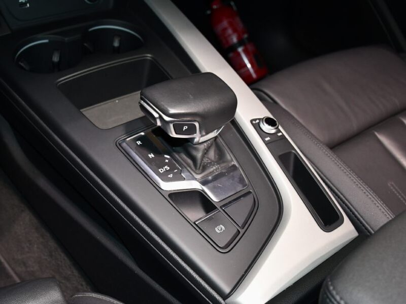 Audi A4 Avant Business 35 TDI 163 Tiptronic 7 GPS Hayon Cuir Virtual Pré Sense Efficience TO JA 18