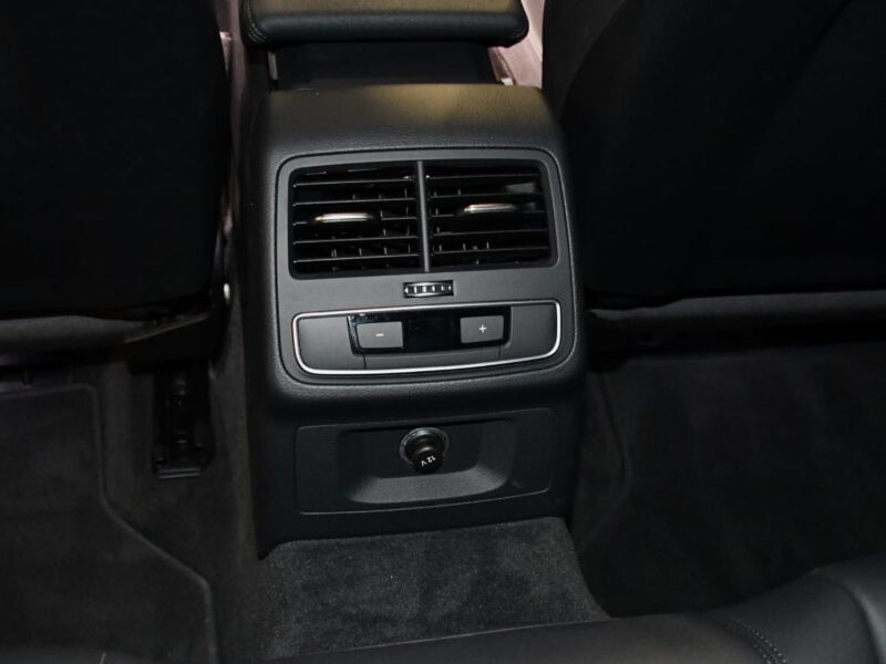 Audi A4 Avant Business 35 TDI 163 Tiptronic 7 GPS Hayon Cuir Virtual Pré Sense Efficience TO JA 18