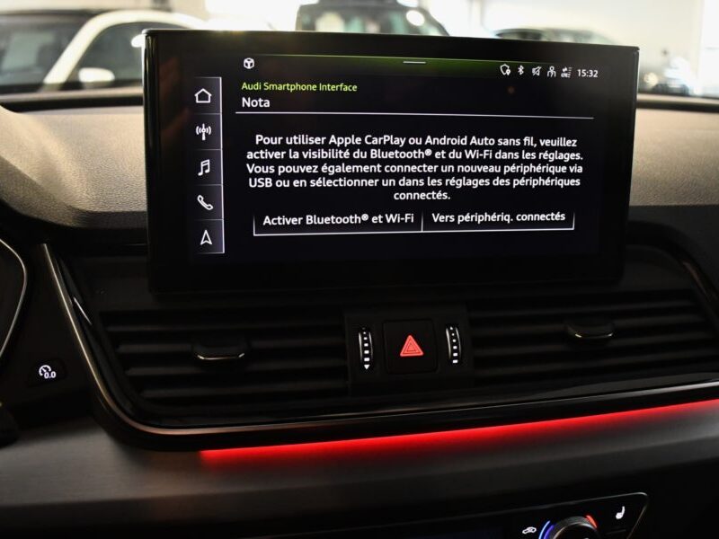 Audi Q5 S-Line 40 TDI 204 Quattro S-Tronic GPS Virtual Attelage Hayon Régulateur Drive Caméra Pré senseCar Play JA 20 Black Panel