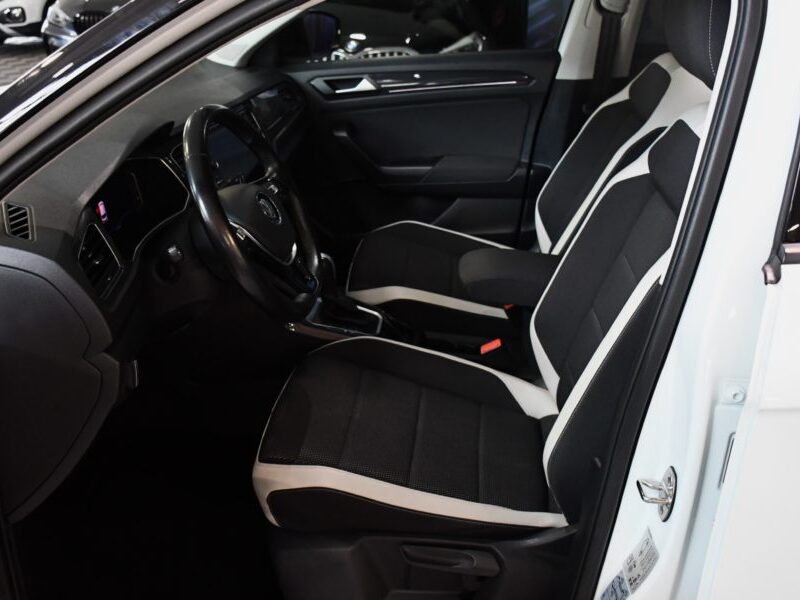 Volkswagen T-Roc Carat 2.0 TDI 150 DSG GPS Virtual ACC Keyless Car Play Front Attelage Side JA 17