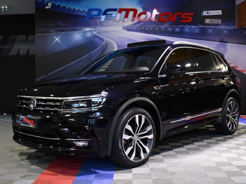 Volkswagen Tiguan R-Line 2.0 TDI 190 DSG 4Motion GPS Virtual Dynaudio TO ACC DCC Car Play Attelage Hayon Affichage Tête Haute Cuir électrique à mémoire JA 20 SUZUKA