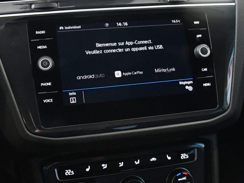 Volkswagen Tiguan R-Line Carat 2.0 TDI 150 DSG 4Motion GPS Virtual ACC Mode Caméra Ergo Car Play Parc Assist JA 19