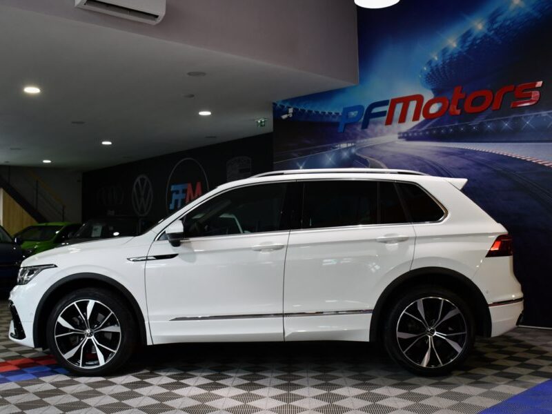 Volkswagen Tiguan R-Line 2.0 TDI 200 DSG 4Motion GPS Virtual ACC Front Lane DCC ACC Car Play Caméra Attelage IQ Light JA 20