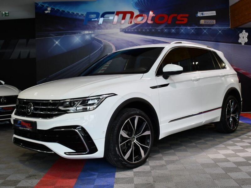 Volkswagen Tiguan R-Line 2.0 TDI 200 DSG 4Motion GPS Virtual ACC Front Lane DCC ACC Car Play Caméra Attelage IQ Light JA 20