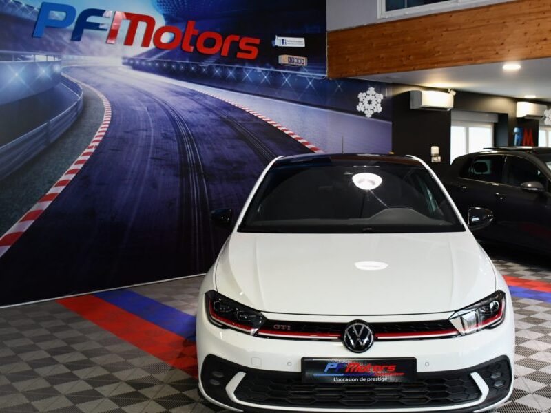 Volkswagen Polo GTI 2.0 TSI 207 DSG GPS Virtual Beats IQ Light Front Lane Car Play ACC JA 18 Garantie VW 10/04/2027 ou 100.000 km