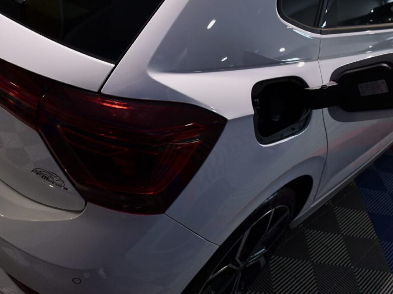 Volkswagen Polo GTI 2.0 TSI 207 DSG GPS Virtual Beats IQ Light Front Lane Car Play ACC JA 18 Garantie VW 10/04/2027 ou 100.000 km