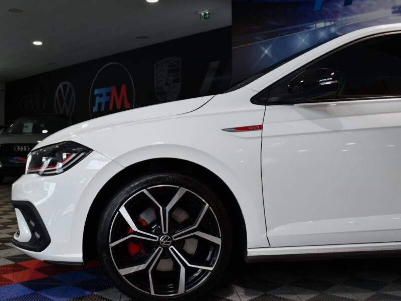 Volkswagen Polo GTI 2.0 TSI 207 DSG GPS Virtual Beats IQ Light Front Lane Car Play ACC JA 18 Garantie VW 10/04/2027 ou 100.000 km