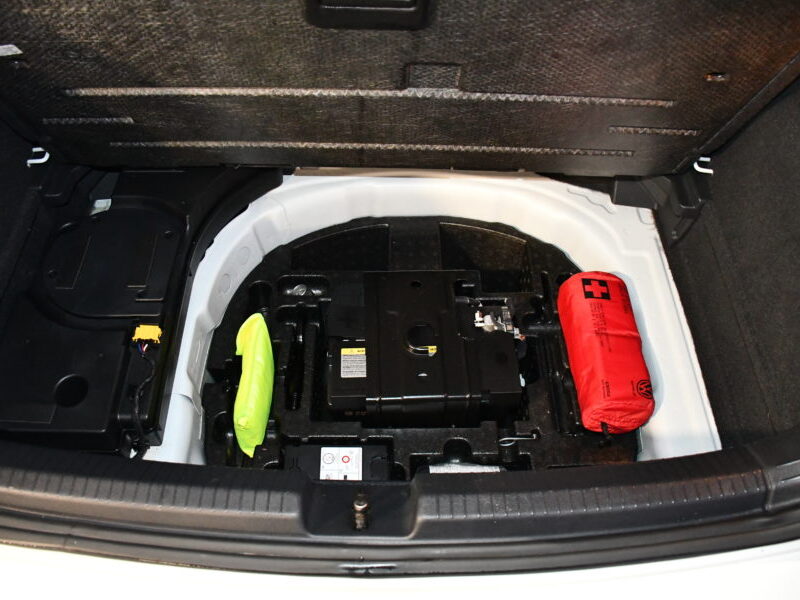 Volkswagen Polo GTI 2.0 TSI 207 DSG GPS Virtual Beats IQ Light Front Lane Car Play ACC JA 18 Garantie VW 10/04/2027 ou 100.000 km