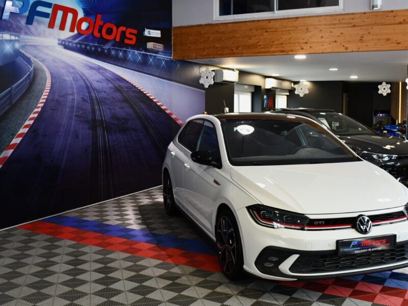 Volkswagen Polo GTI 2.0 TSI 207 DSG GPS Virtual Beats IQ Light Front Lane Car Play ACC JA 18 Garantie VW 10/04/2027 ou 100.000 km