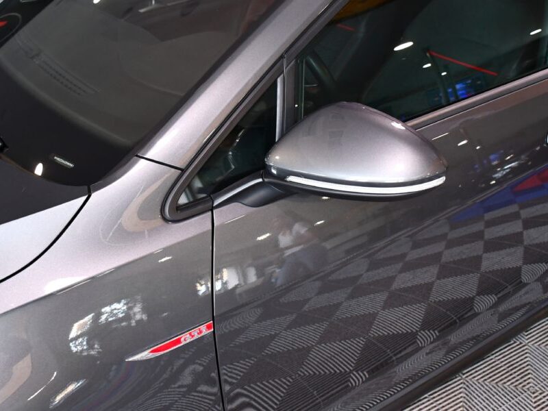 Volkswagen Golf 7 Facelift Performance 2.0 TSI 245 DSG GPS Virtual Dynaudio ACC DCC Caméra Honeycomb Combinés Filtés Pilotés KW JA 18 PAS DE MALUS