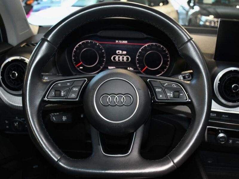 Audi Q2 Design Luxe 35 TFSI 150 S-Tronic GPS Virtual TO Caméra Régulateur Drive LED Hayon Pré Sense JA 18