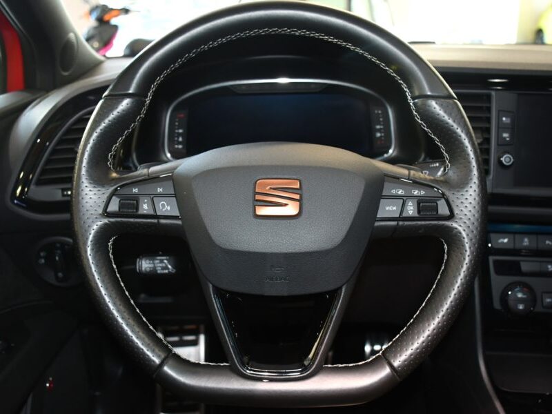 Séat Léon ST Cupra 2.0 TSI 300 4Drive DSG Virtual ACC DCC Caméra Front Lane Caméra Full Linck TO Beats JA 19