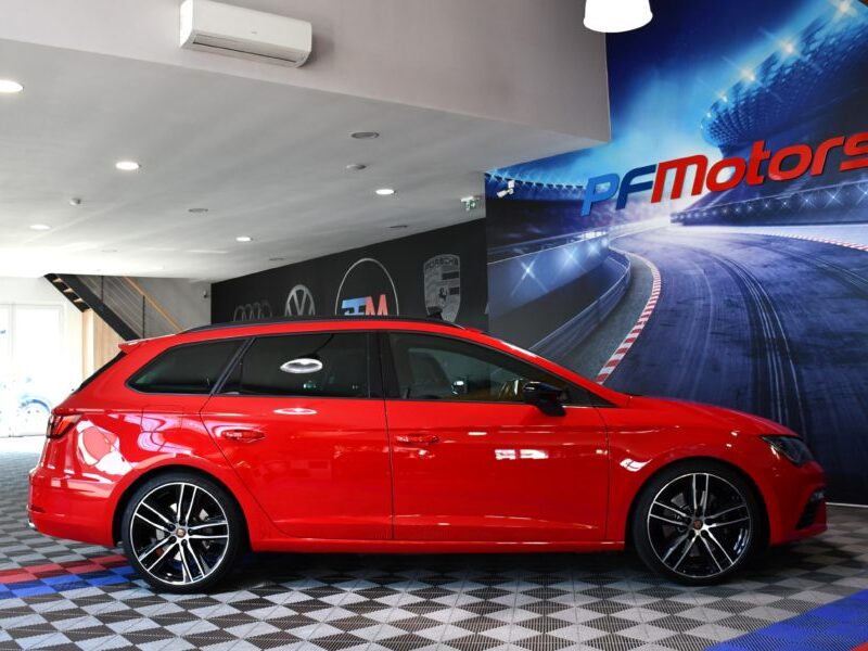 Séat Léon ST Cupra 2.0 TSI 300 4Drive DSG Virtual ACC DCC Caméra Front Lane Caméra Full Linck TO Beats JA 19